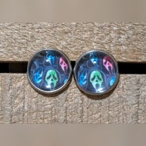 💟 Ghostface Scream Stud Earrings